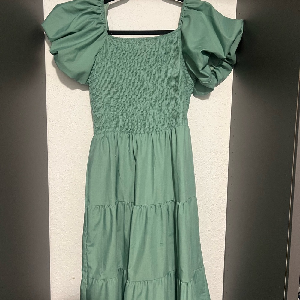 Green Puff Sleeve Dress